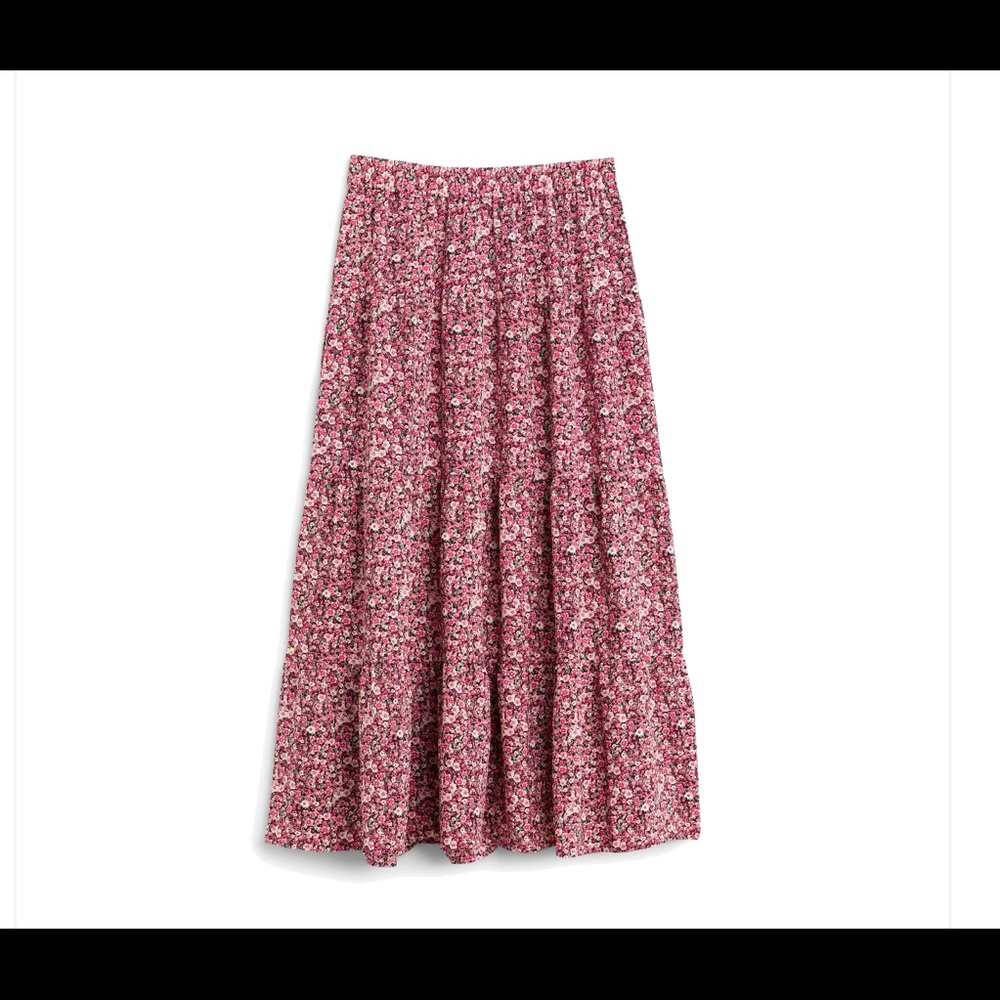 Beautiful maxi skirt only worn once!